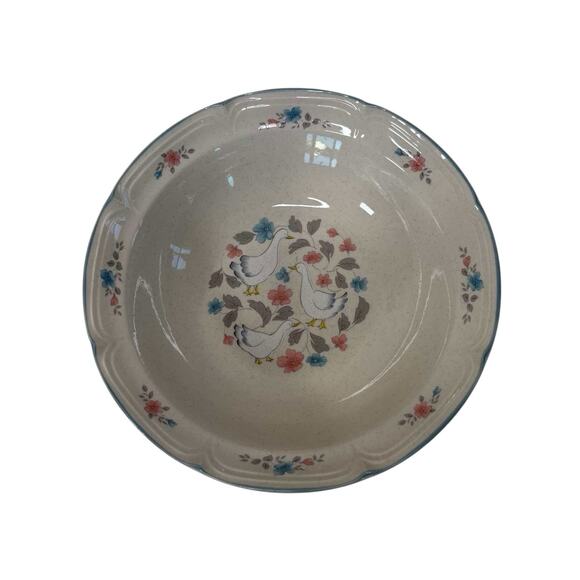 Vintage 1988 Country Classics Dinnerware Set Goose Floral 3pc Plates and Bowl - Picture 12 of 12
